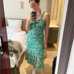 Jepse green floral sleeveless dress with front slit